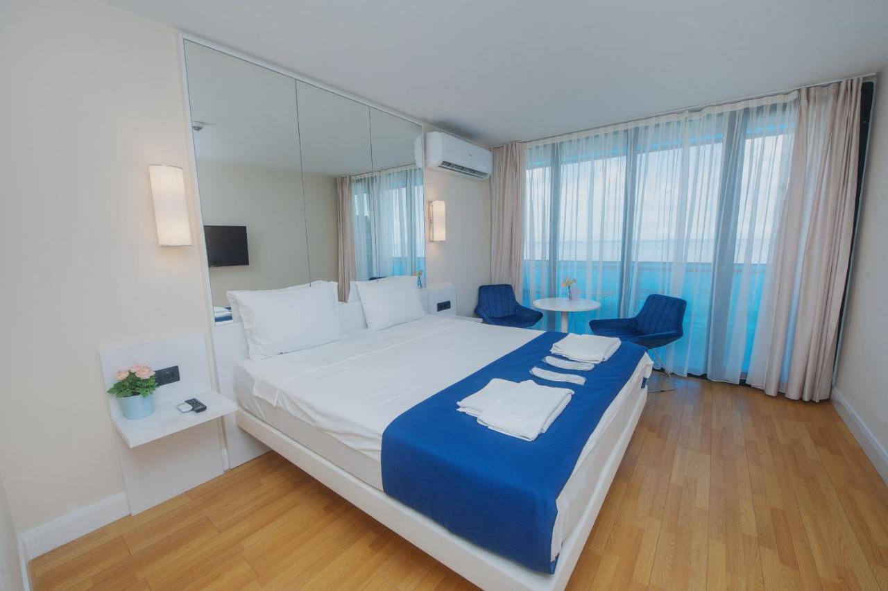 Sea Side Orbi City Batumi Exterior photo